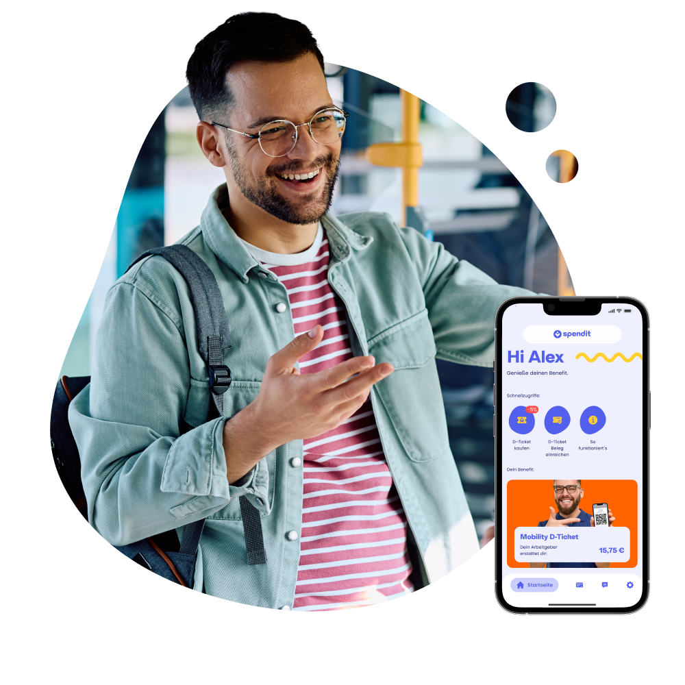 Eine Person im Bus und der App Screen der spendit | myBenefits App mit dem Benefit mit dem Deutschlandticket